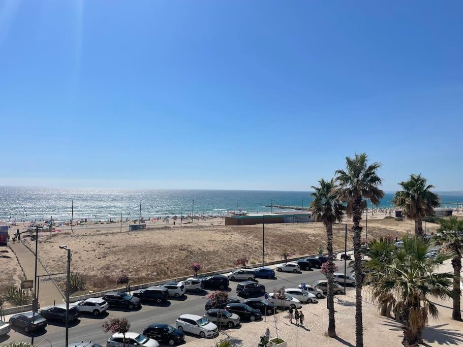 The View Costa Caparica Apartment Costa de Caparica Luaran gambar